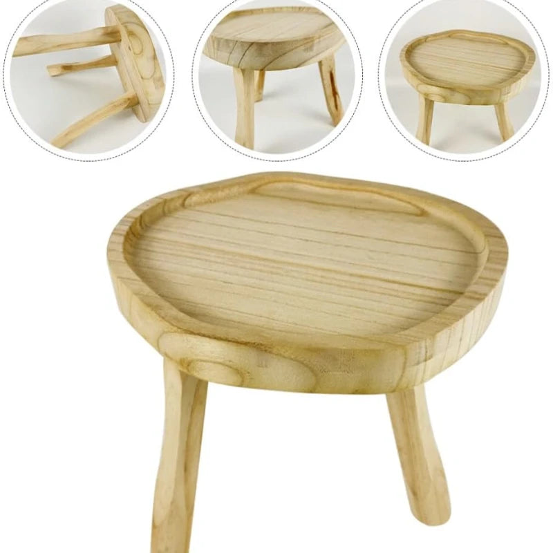 Petit Tabouret en Bois